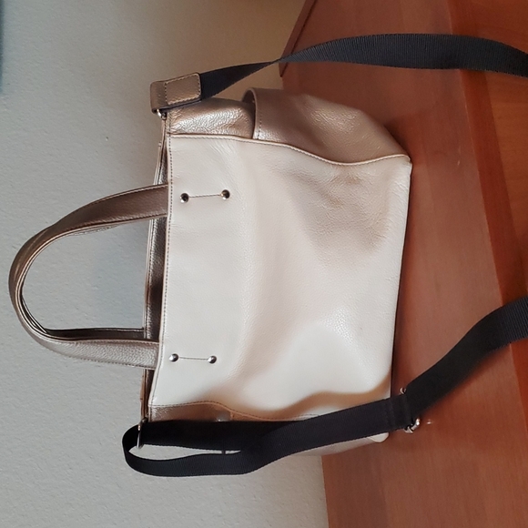 GORGEOUS gold and cream bag 💥💥💥! - Picture 3 of 6